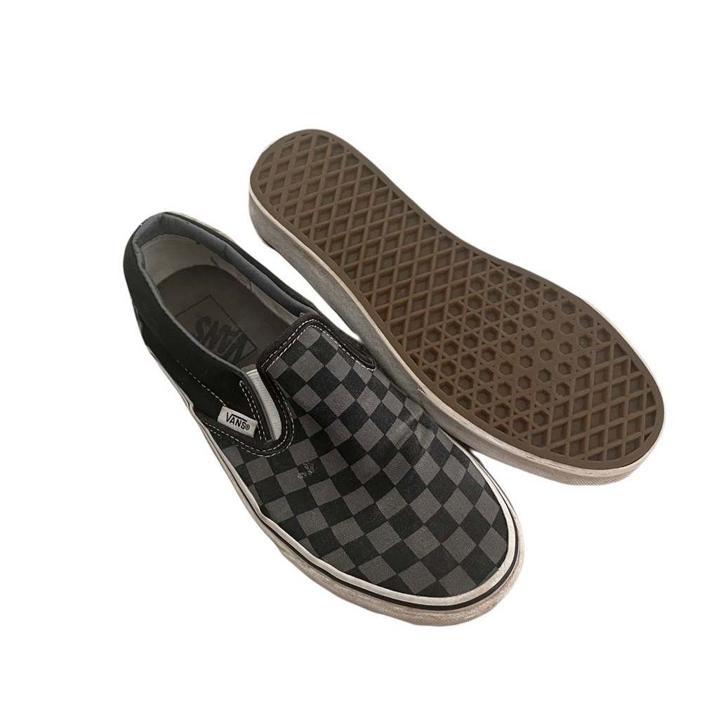 checkered vans